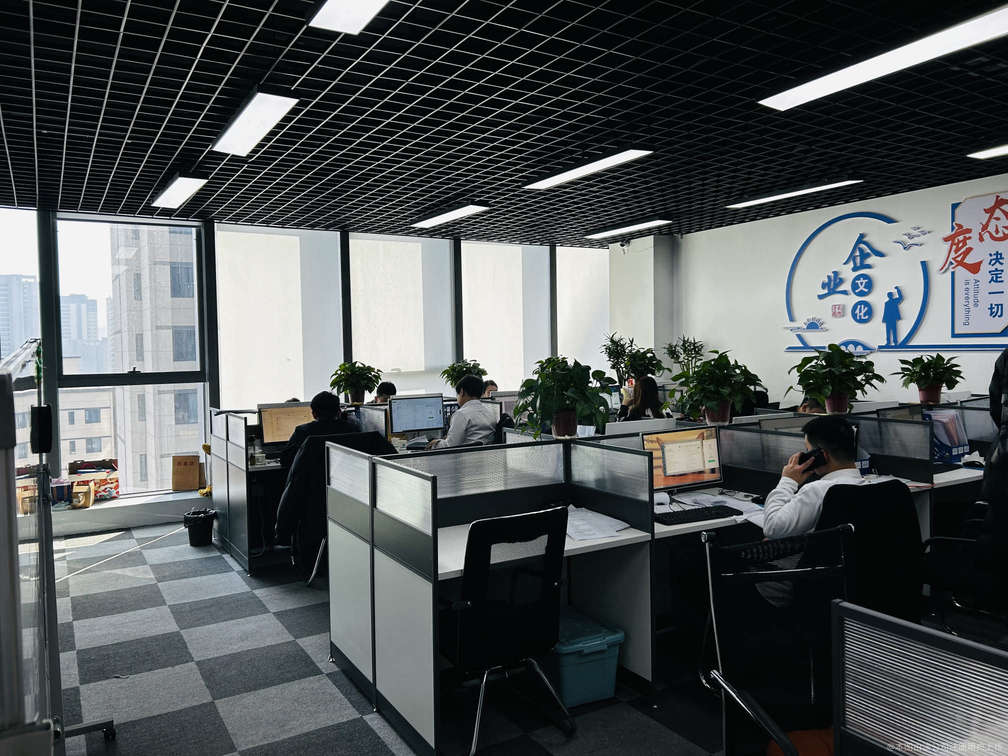 專(zhuān)業(yè)深耕，穩(wěn)健前行 青島鼎鋮融信商務(wù)信息咨詢(xún)與企業(yè)管理咨詢(xún)的前瞻思考